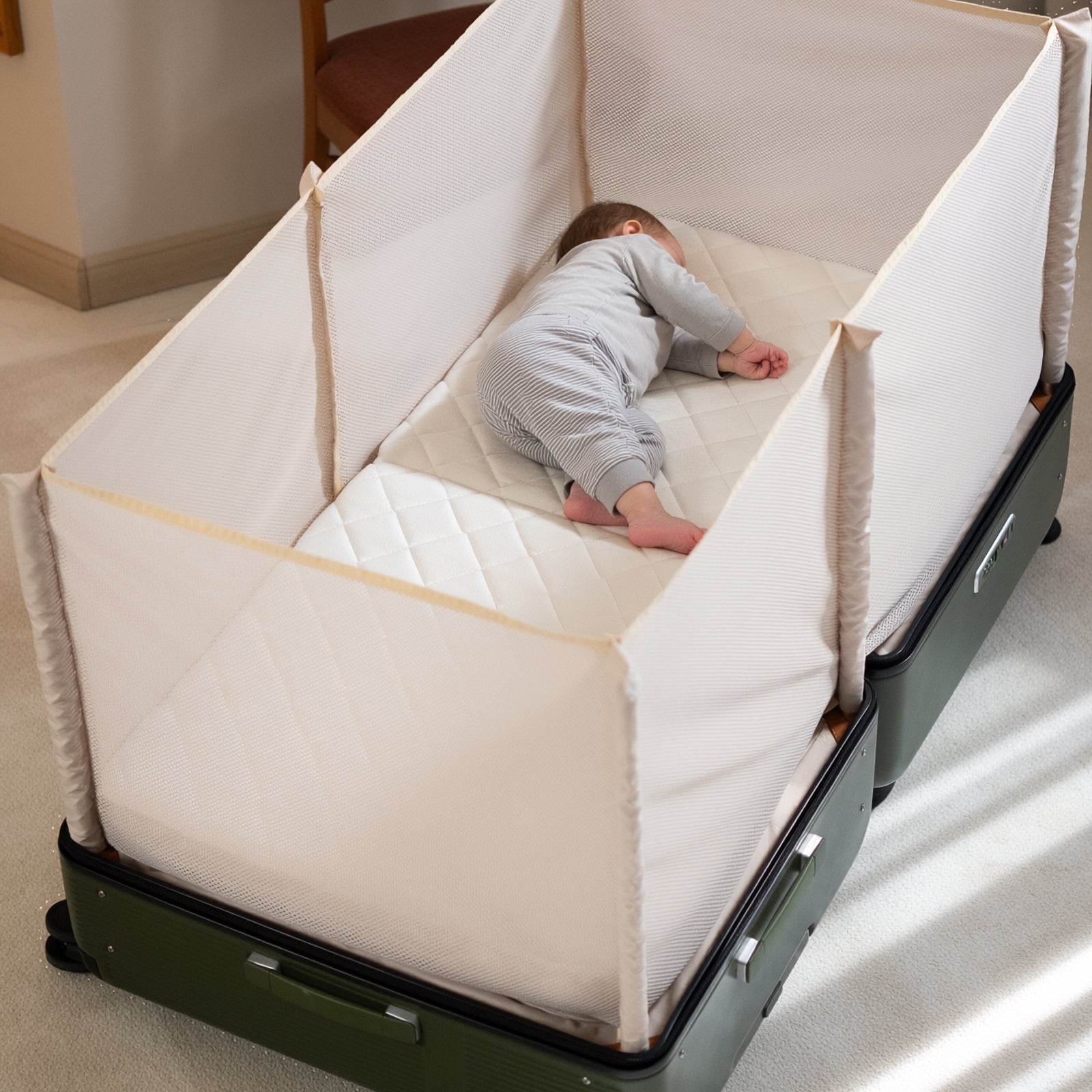 Schlafendes Kind im CaseNapzZz