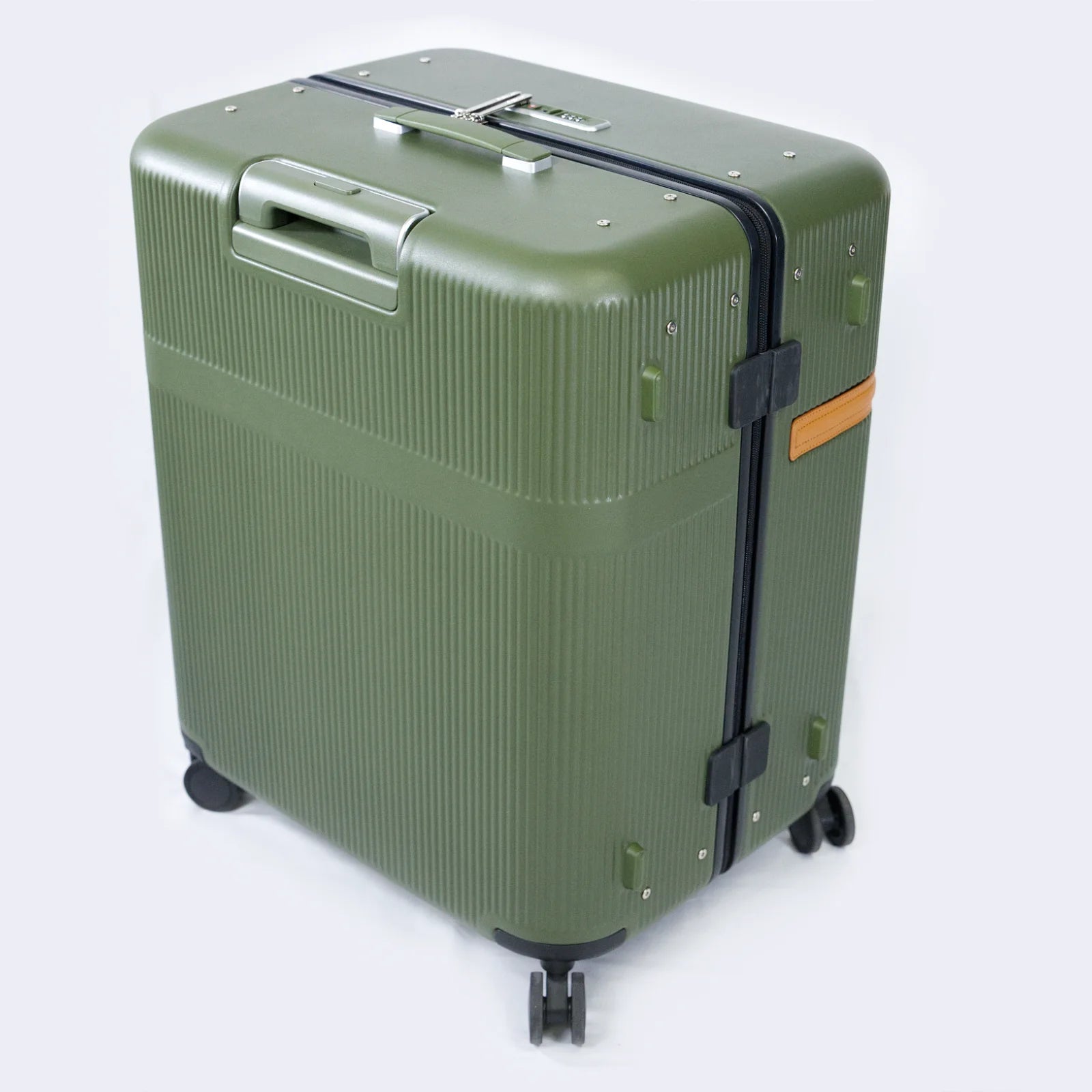 Hochwertiger Reisekoffer mit Kinderreisebettfunktion